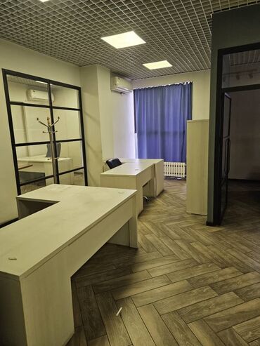 ош офис аренда: Сдаю Офис, 96 м², В бизнес центре, С видом на горы, С отдельным входом