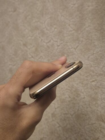 Apple iPhone: IPhone Xs, 64 GB, Qızılı, Simsiz şarj — 7