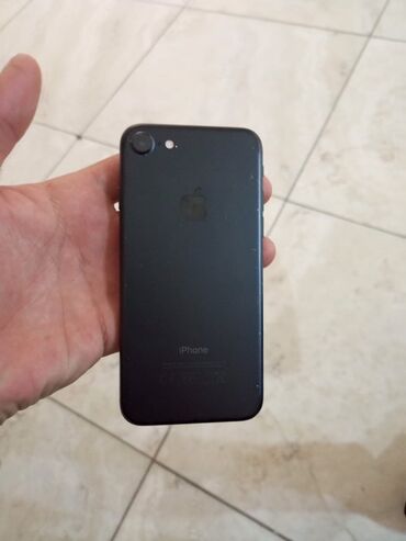 iphone 5 es: IPhone 7, Qara, Barmaq izi