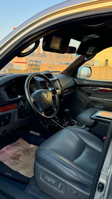 Toyota: Toyota Land Cruiser Prado: 4 l | 2007 il Ofrouder/SUV — 8