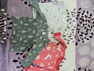 Другие детские вещи: Вещи на мальчика от рождения до 2х лет. за все вещи 5.000 сом + отдам — 12