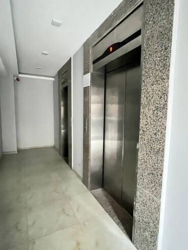 Yeni tikili: 4 otaqlı, Yeni tikili, 198 kv. m — 28