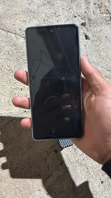Samsung Galaxy S20 FE (модель SM‑G780G/DS), цвет мятный. Основные — 1