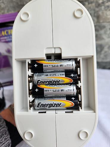 Mini prenosive šivaće mašine: Mašina za šivenje,samo probala,radi na baterije — 6