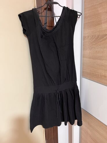 crna lanena haljina: Par puta obucena kao nova