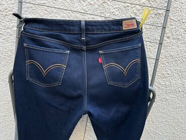 Farmerke: LEVIS 535 LEGGING - Prosto fantastične tamne skinny Levis. Kao nove su na lalafo.rs — 4 Farmerke: LEVIS 535 LEGGING - Prosto fantastične tamne skinny Levis. Kao nove su — 4