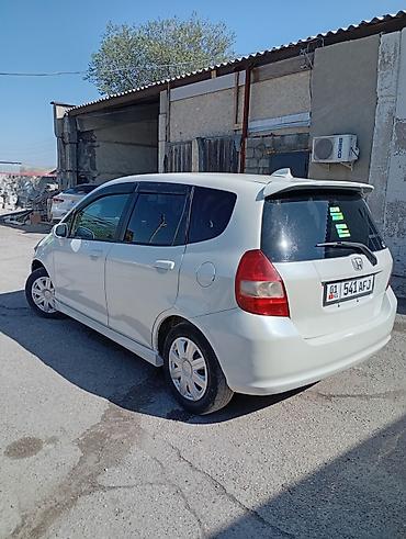 Продажа авто: Honda Fit: 2004 г., 1.3 л, Бензин, Хэтчбэк — 9