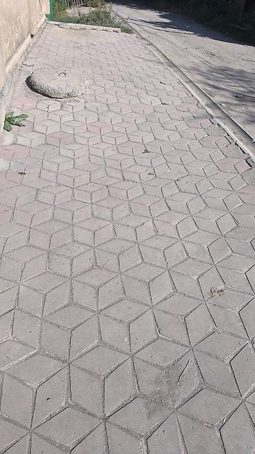 мясо с доставкой бишкек: Тротуарная плитка «Куб» (трёхмерный эффект) самовывоз договорная — 2