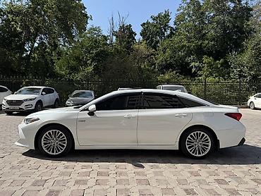 getz 2: Toyota Avalon: 2020 г., 2.5 л, Автомат, Гибрид, Седан — 5