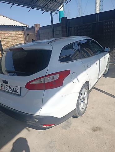 Ford: Ford Focus: 2014 г., 1.6 л, Автомат, Бензин, Универсал — 6