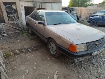 кредит машины: Audi 100: 1989 г., 2.3 л, Механика, Бензин, Седан