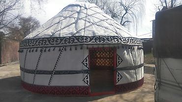 Аренда юрт: Аренда юрты, Каркас Деревянный, 85 баш, С полом, Самовар, Стол — 16