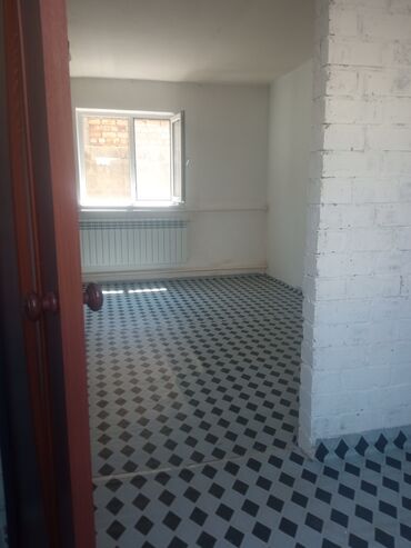 ош квартира 1 комнатный: 1 комната, 19 м², Без мебели
