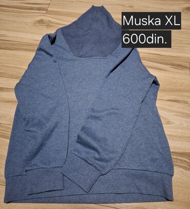 Duksevi: - Dukserica sa kapuljačom, veličina XL. Siva boja. - Muški — 3