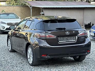 Lexus: Lexus CT: 2011 г., 1.8 л, Вариатор, Гибрид, Хэтчбэк — 4
