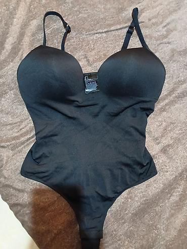 aksa: H&M ženski bodi – crni, model sa korpama i tangama m/l - Brend — 1