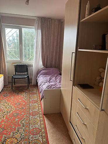продаю дом кирпичный: 5 комнат, 200 м², 6 соток, Аламедин (ГЭС-2), Собственник — 6