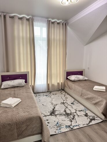 Иссык-Куль 2025: Таунхаус, «Париж 2» ЦО Париж, Чок-Тал, Детская площадка, Закрытый пляж, Охраняемая территория at lalafo.kg — 2 Иссык-Куль 2025: Таунхаус, «Париж 2» ЦО Париж, Чок-Тал, Детская площадка, Закрытый пляж, Охраняемая территория — 2