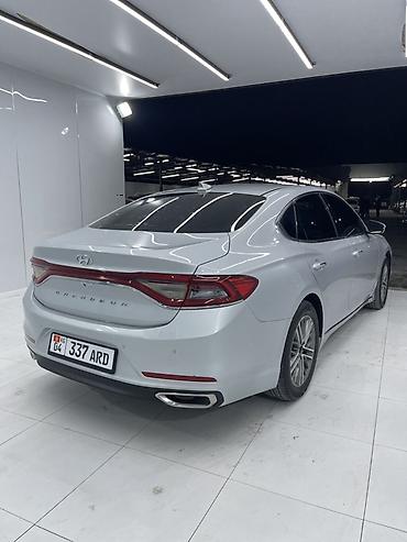 саната ю20: Hyundai Grandeur: 2018 г., Газ, Седан — 2