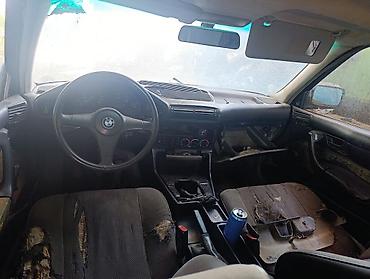 фара m5f90: BMW 5 series: 1990 г., Седан — 1