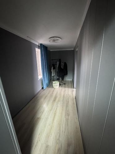 Продажа коттеджей и домов: Продаётся дом с приусадебным участком. 7,5 соток по документам и 10 — 4