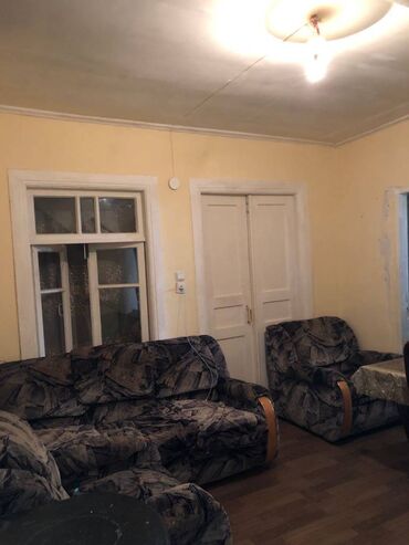 Uzunmüddətli kirayə evlər: 100 kv. m, 3 otaqlı — 2