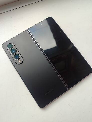 раскладной телефон: Samsung Galaxy Z Fold 4, Б/у, 512 ГБ, цвет - Черный, 1 SIM, 2 SIM, eSIM