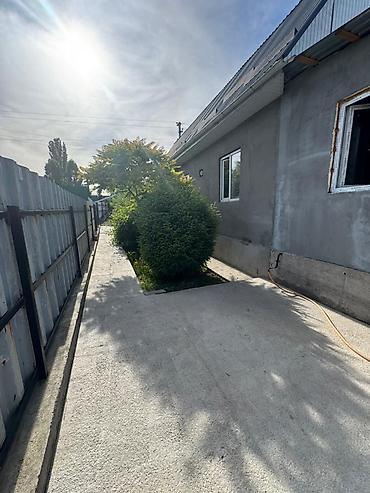 Продажа коттеджей и домов: 🏡 Срочно продаётся дом в Новопавловке! 📍 Участок: 5 соток 🏠 Дом: 74 — 11