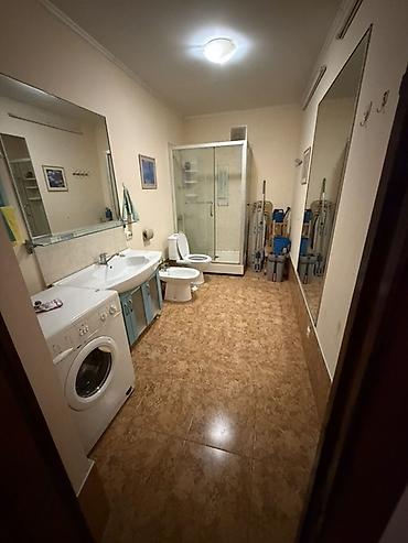 3 бөлмө, 4-мкр Жаныбарлары жок, 6 айдан баштап, Толугу менен эмереги бар