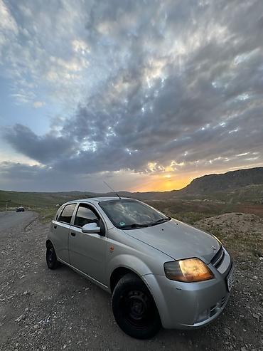 мотор морнинг: Chevrolet Kalos: 2003 г., 1.1 л, Механика, Бензин, Хэтчбэк — 1