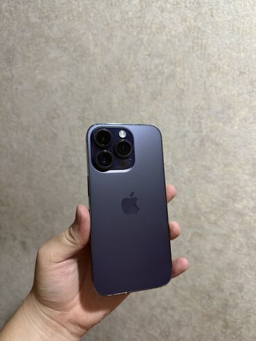 Apple iPhone: IPhone 14 Pro, Б/у, 256 ГБ, Deep Purple, Зарядное устройство, Защитное стекло, Чехол, 91 %