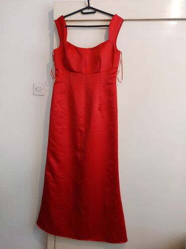 pamucne duge haljine: Bоја - Crvena, Večernji, maturski, Na bretele
