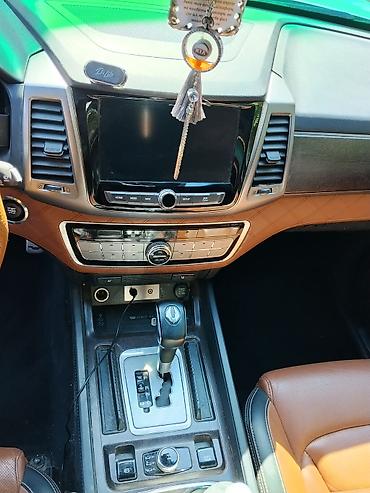 Ssangyong: Ssangyong Rexton: 2018 г., Внедорожник — 5
