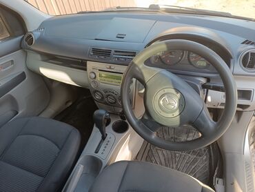 Mazda: Mazda Demio: 2005 г., 1.4 л, Автомат, Бензин, Хэтчбэк