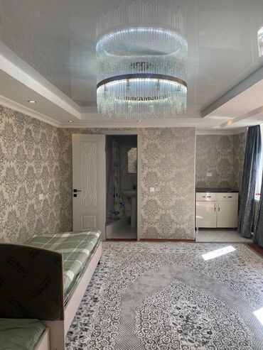 Посуточная аренда квартир: 1 комната, Душевая кабина, Постельное белье, Кондиционер — 9