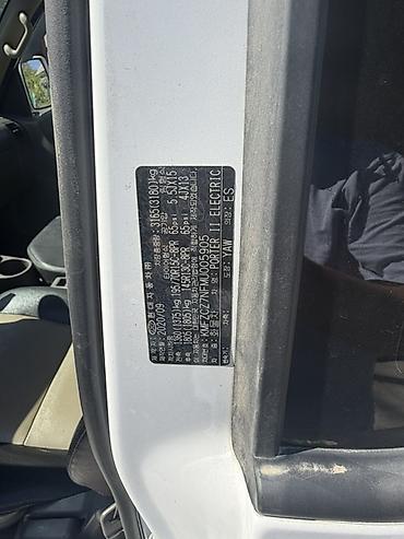 матор саларис: Hyundai Porter II Electric — компактный электрический бортовой — 2