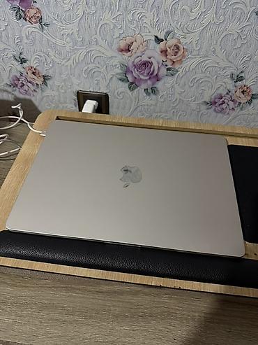 lg v60 thinq 5g: Apple MacBook Air (13"): şampan/qızılı rəngli alüminium gövdə, rus — 2