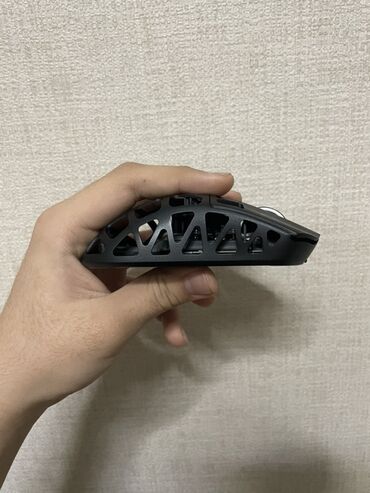 Mauslar: Attack Shark R3 oyun siçanı – PAW3395 sensorlu, maqnezium ərintili — 8