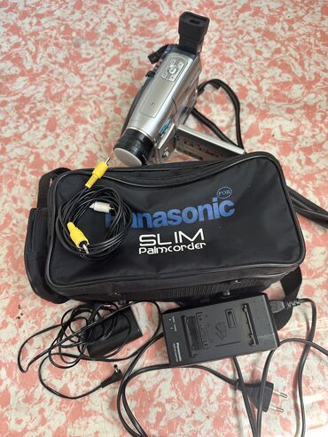 Видеокамеры: Продаётся видео камеры ✔️Видео камера 🎥 Sony 8000с ✔️Фото аппарат — 19