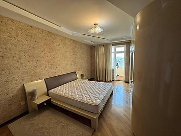 hövsanda iş elanları 2026: İcarəyə verilir 4 otaqlı yeni tikili 185 m², 28 May m. 2 000 AZN/ay 4 — 5