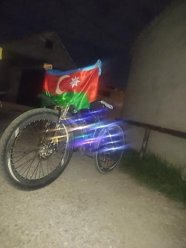 velo: 180 manat
26 lig velo — 2