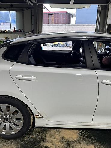Дверь Задняя правая Kia, Б/у, Оригинал