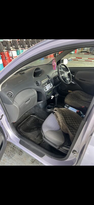 Toyota: Toyota Vitz / Platz / Yaris / Echo: 2003 г., 1.3 л, Автомат, Бензин, Хэтчбэк — 9