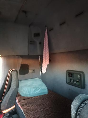 Тягачи: Тягач, Volvo, Тентованный — 17