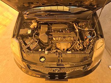 Унаа: Honda Stream: 2002 г., 1.7 л, Автомат, Бензин, Вэн/Минивэн — 7