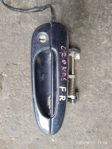 дверные ручки на пассат: Передняя правая дверная ручка Mazda Б/у, Оригинал