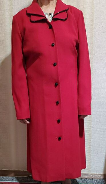 пиджак красный: Пальто, M