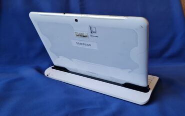 Tableti: 2 tableta sa orginalnim fabrickim tastaturama, kao novo sve, sve — 5