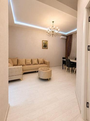 divanlarin temiri: İcarəyə verilir 2 otaqlı yeni tikili 90 m², 8 Noyabr m. Kateqoriya — 2