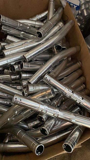 Другое оборудование для бизнеса: БензаКолонки для АЗС все виды есть новый б/у тоже есть ёмкость тоже — 15